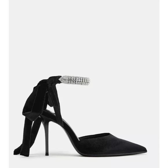 SPARKLY SLINGBACK HEELS
